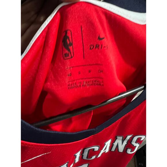 Nike NBA Zion Williamson #1 Pelicans Red Statement Swingman Jersey NWT Men’s S - Picture 5 of 9